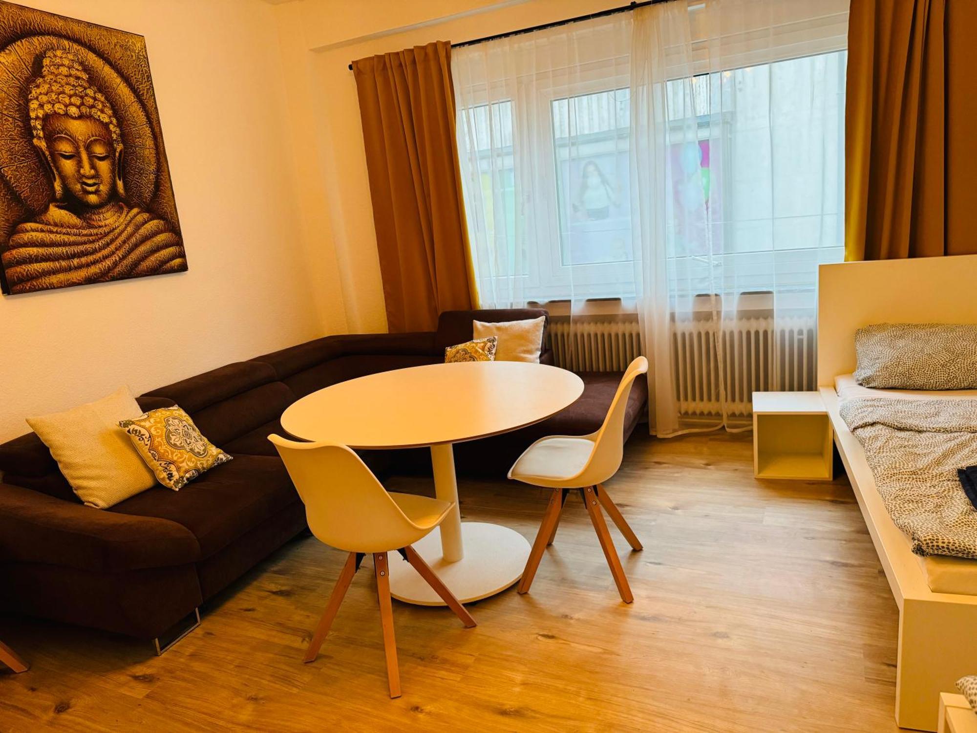 Zentrale Mit Balkon * Koblenz (Rhineland-Palatinate)